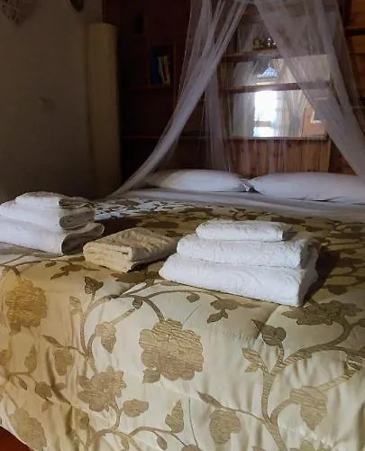 Al Civico 2 펜션 *